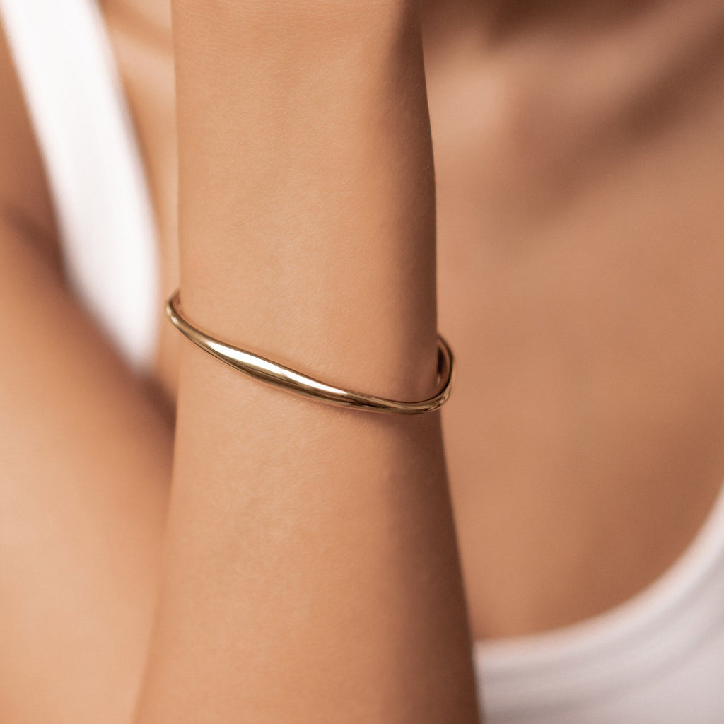 Curve Open Cuff Bracelet