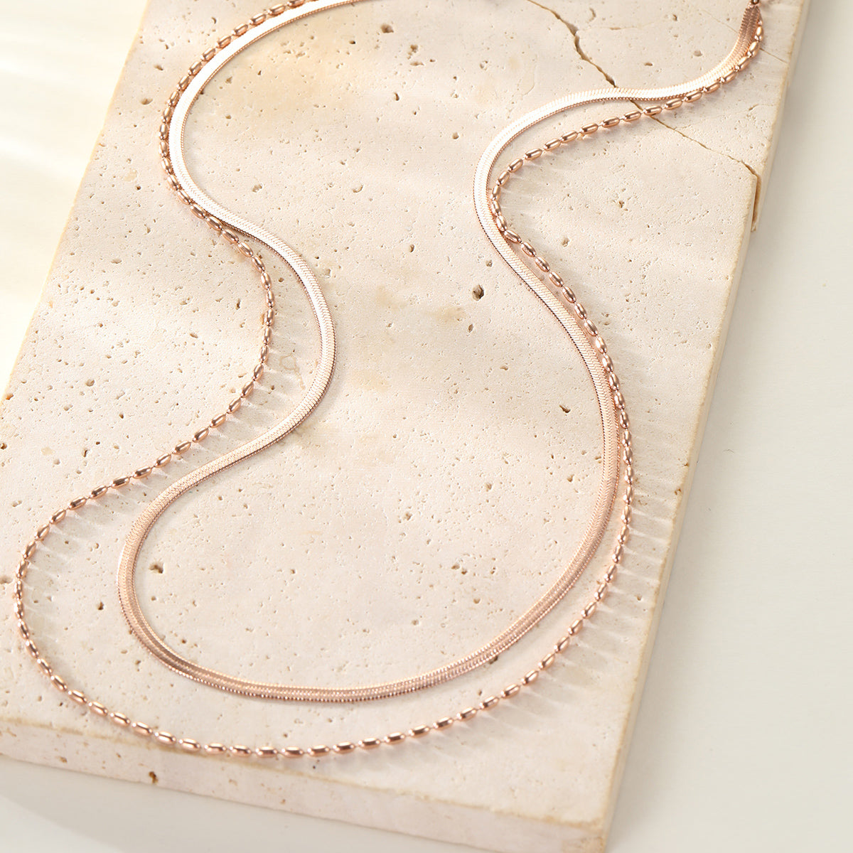 Layered Oval & Snake Chain Necklace Waterproof