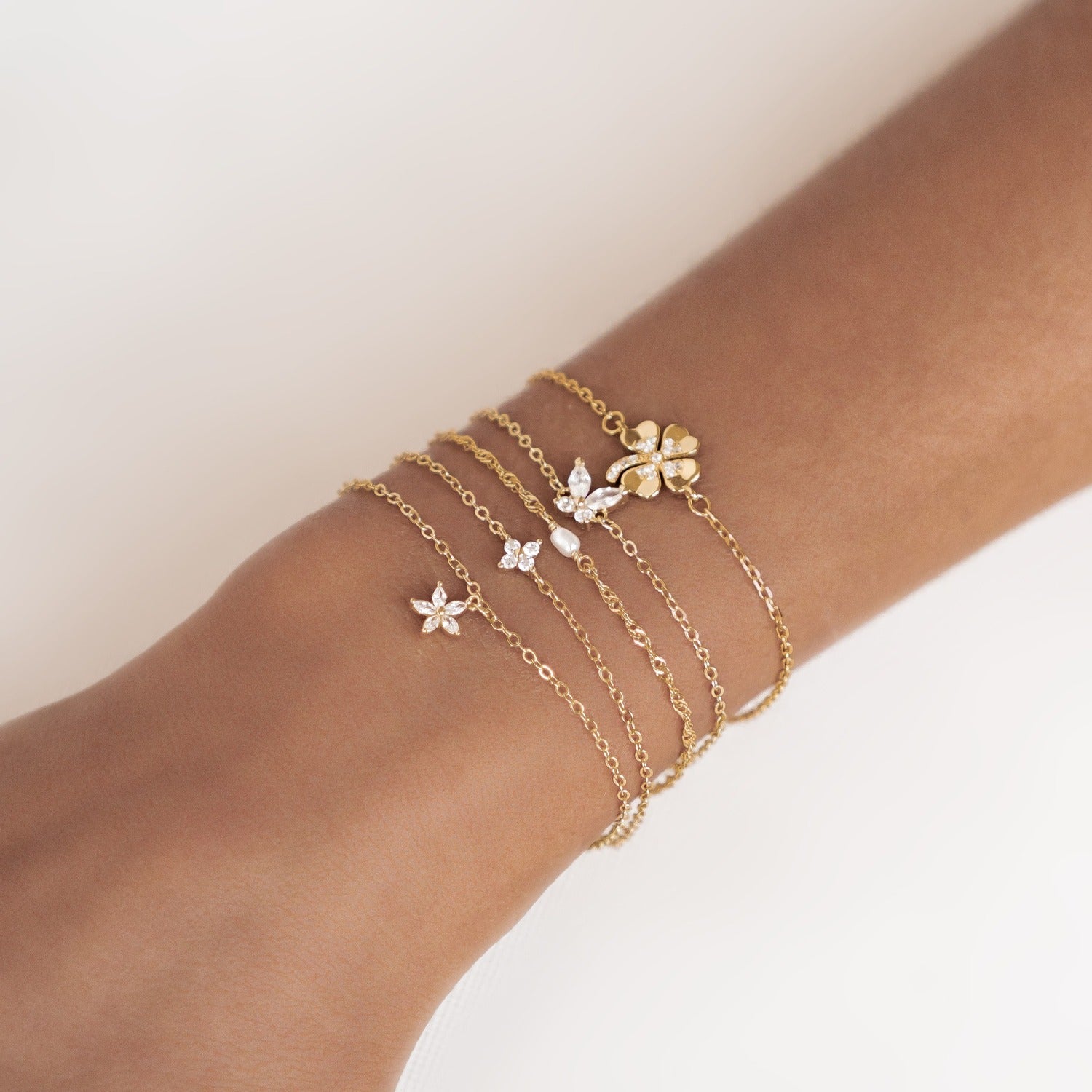 Pearl Bracelet Sterling Silver Gold