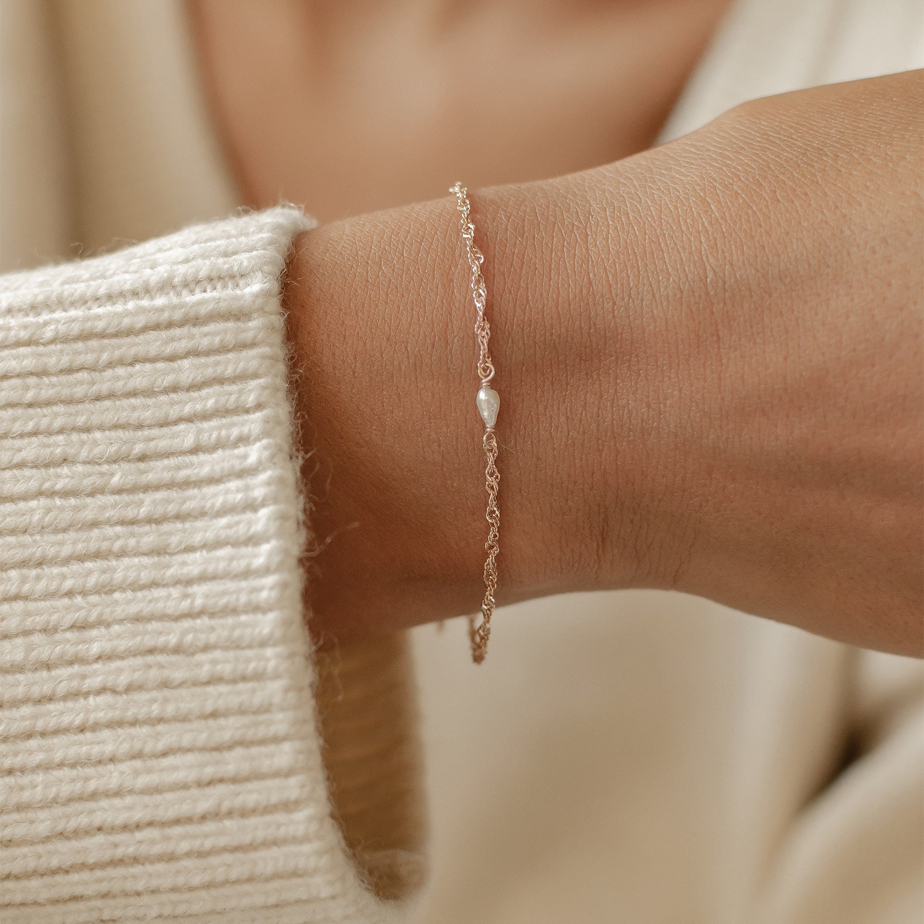 Pearl Bracelet Sterling Silver Gold