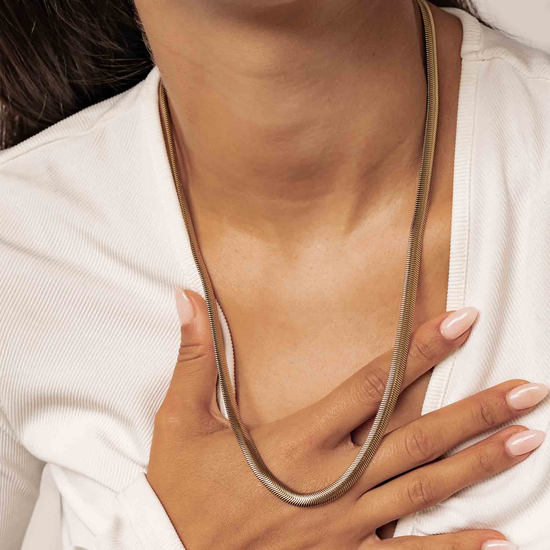 Thick Snake Chain Necklace Gold